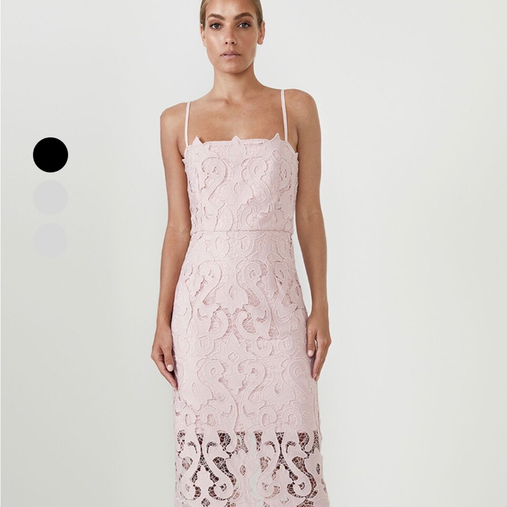 Bardot lina lace dress